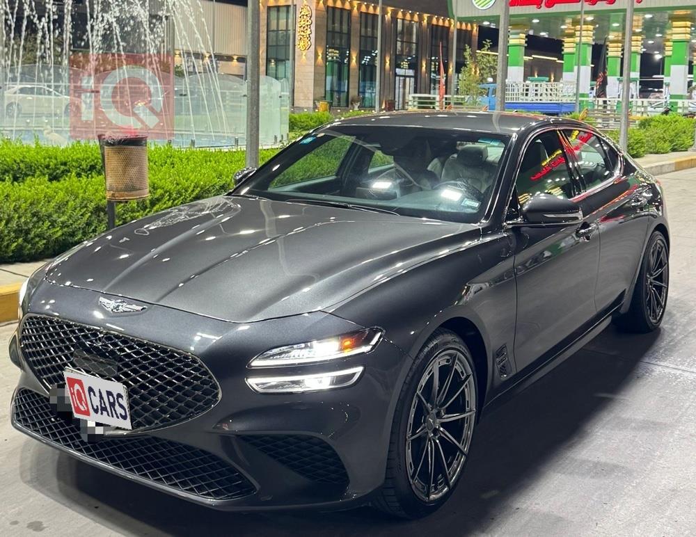 جنسس G70